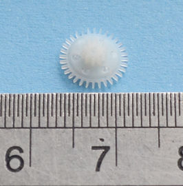 El pequeño plástico anular adapta el tamaño plástico de encargo 8m m del moldeado del piñón de impulsión
